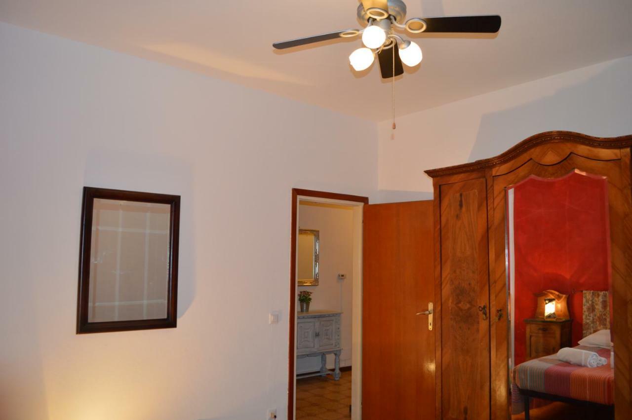Betty'S House Apartment Mandello del Lario Bagian luar foto